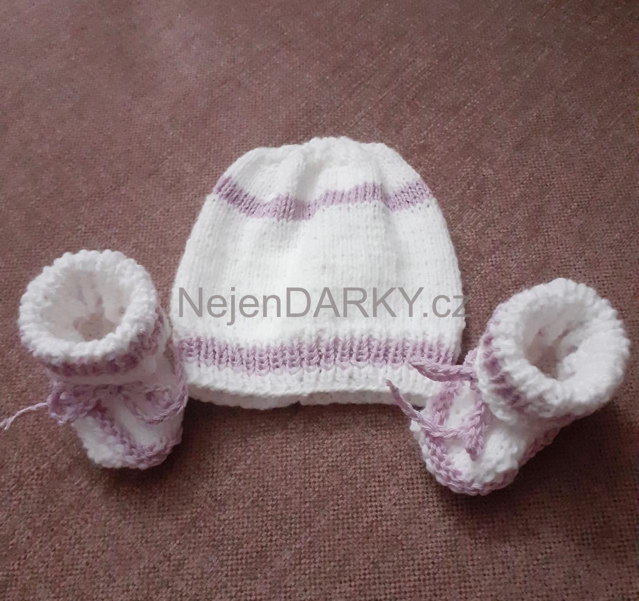 Čepička a bačkůrky věk 3-5 měsíců pohodlí na prvním místě