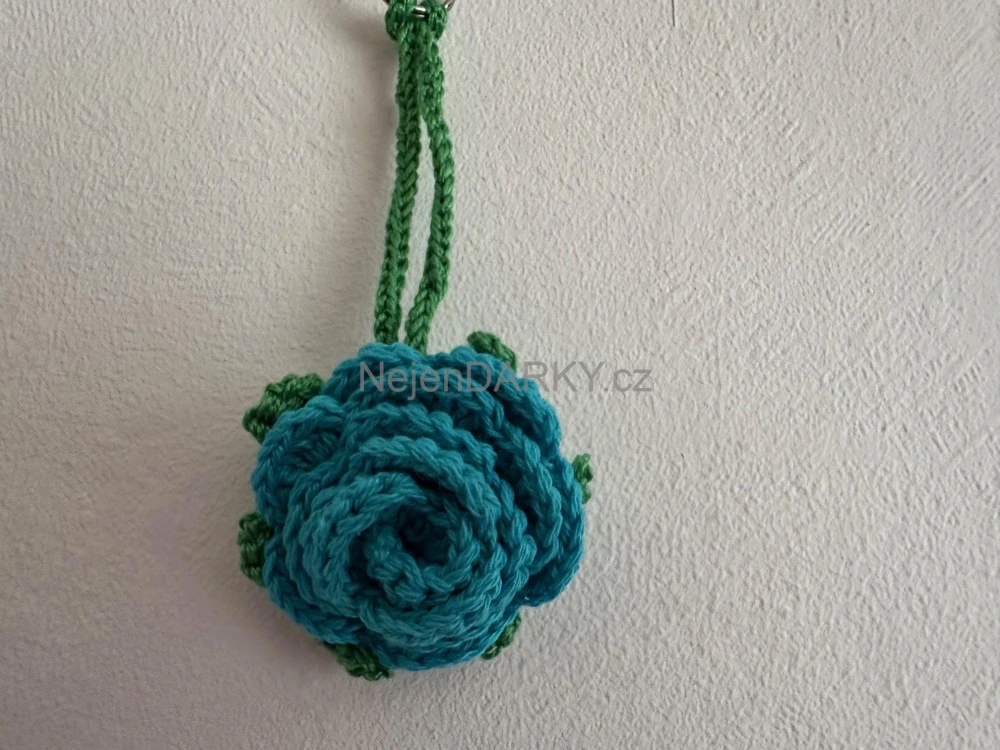 Přívěsek ke klíčům nebo na batoh - růže