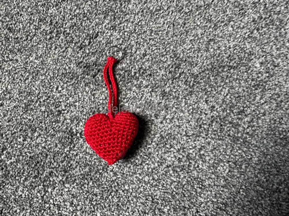 Přívěsek ke klíčům nebo na batoh - srdíčko