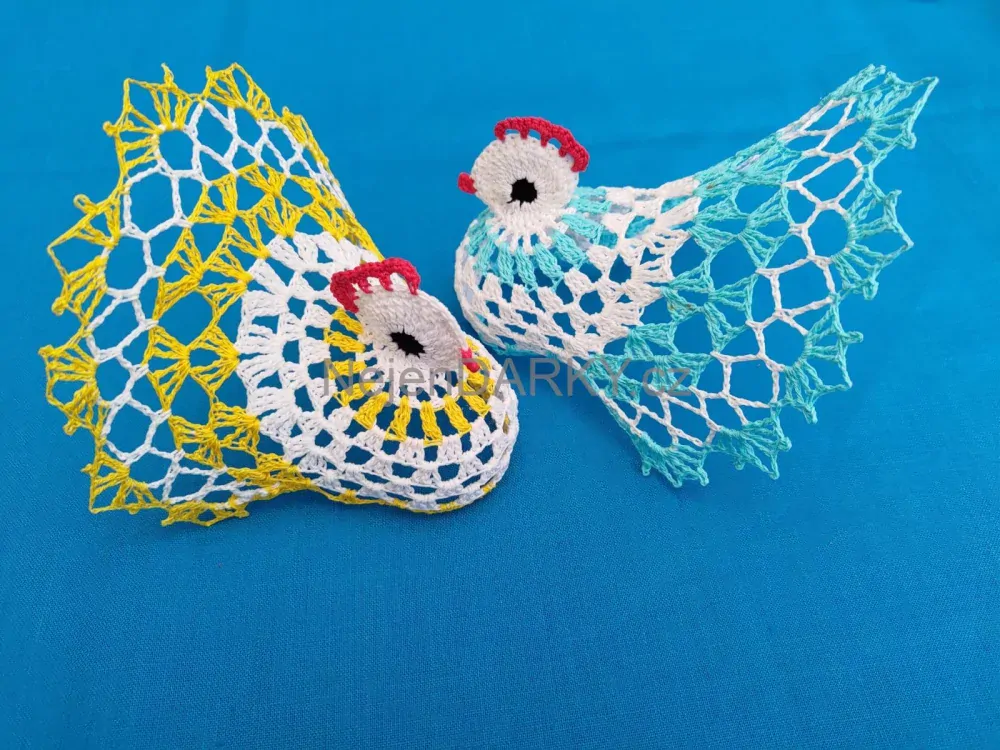 Krajková slepička tyrkysová