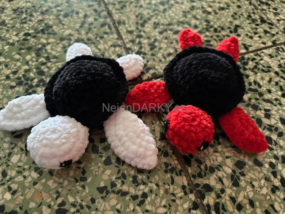 Dokonalá hebká želvička - bíločerná