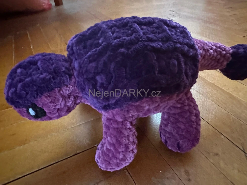 Dinosauři jako hračky! Fialový Ankylosaurus