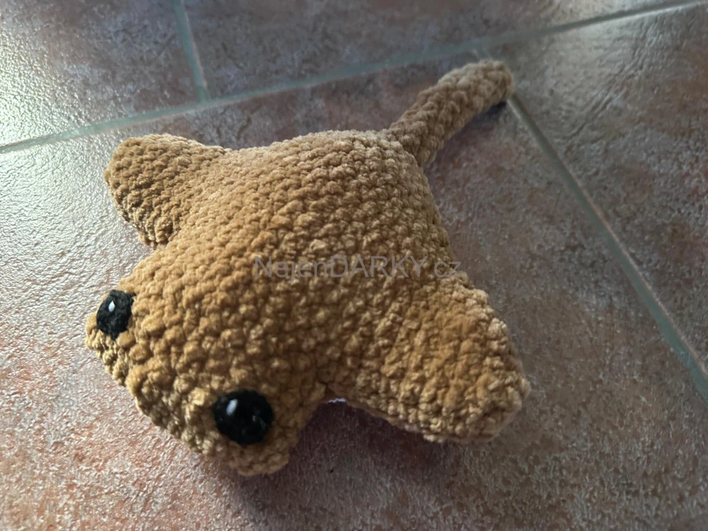 Plyšový rejnok - hnědý