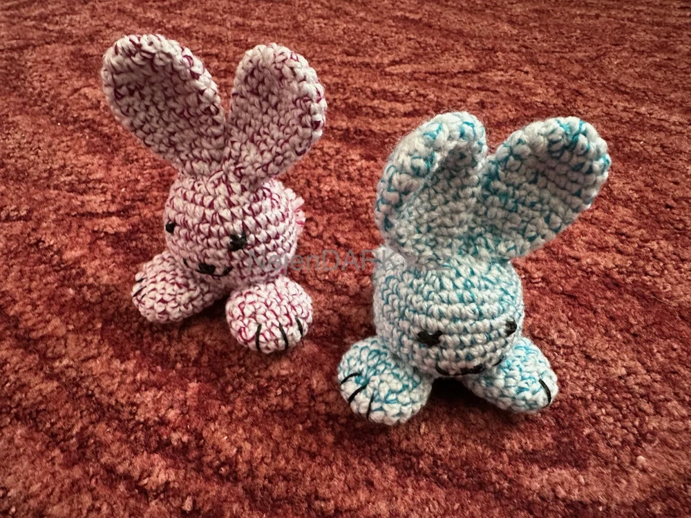 Králíček střední modře strakatý