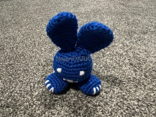 Králíček střední modrý