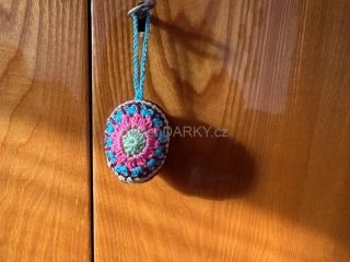 Luxusní háčkovaná kraslice