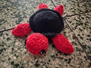 Dokonalá hebká želvička - červenočerná